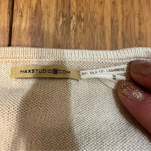 MaxStudio Silk and Cashmere Sweater - Picture 2 of 3